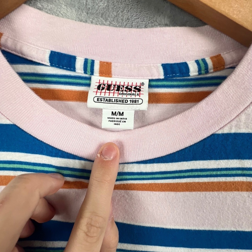 Guess Originals T-Shirt Mens Medium Pink Blue Striped Embroidered Logo YTK - Picture 3 of 8
